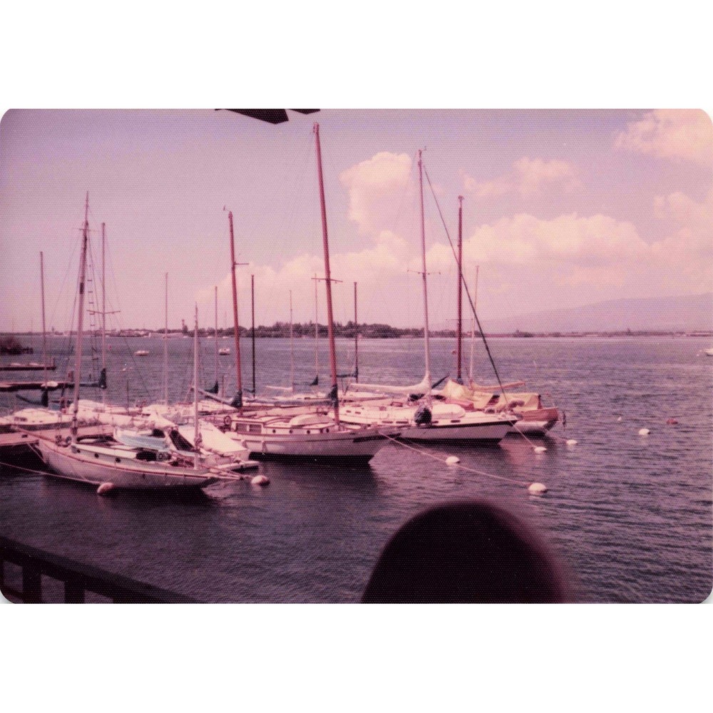 Vintage 1970s Lot of 3 Hawaii Marina Social Photos USAF Estate - Picture 2 of 3